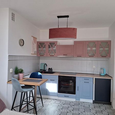 Apartament Pastelowy Krasków Εξωτερικό φωτογραφία